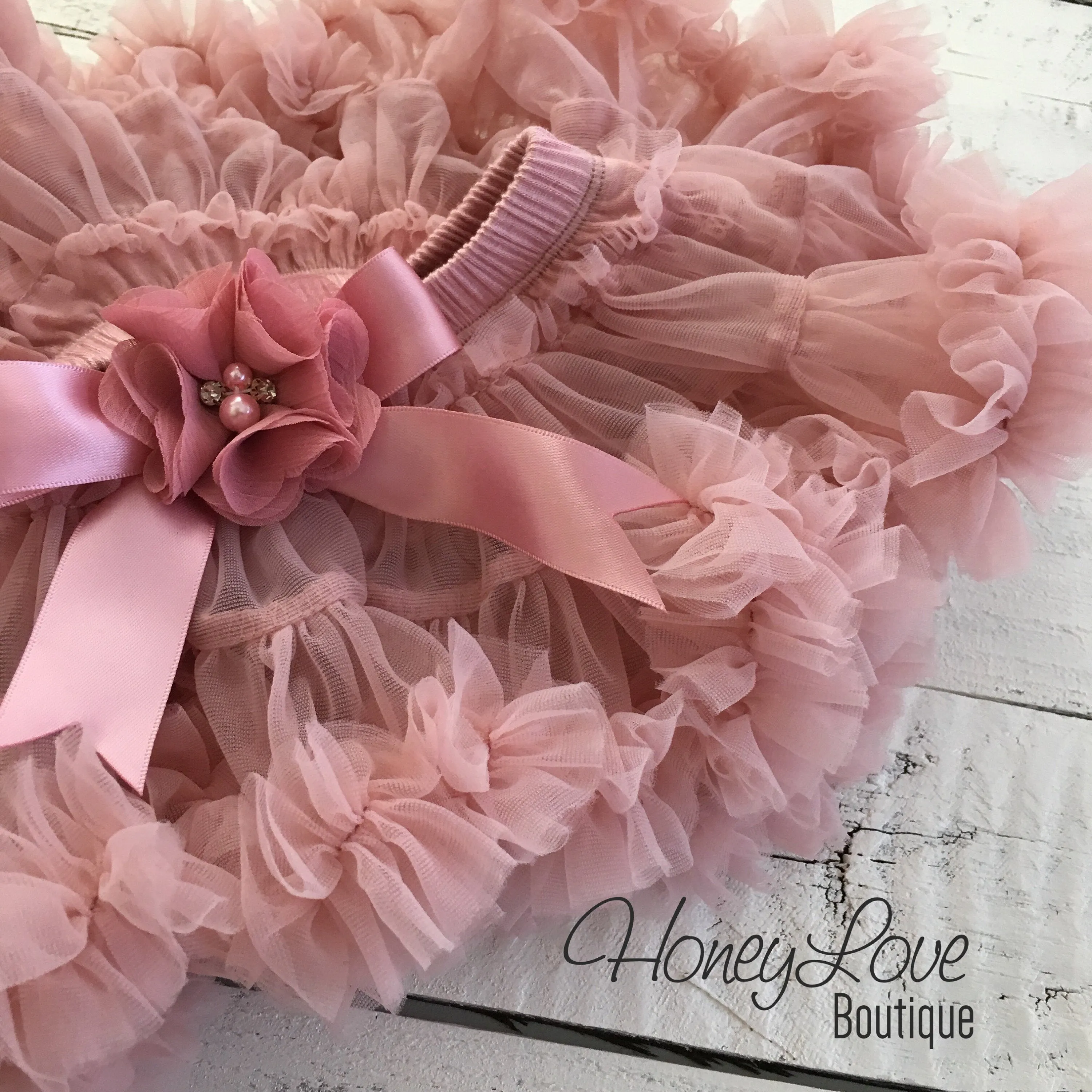 1st Birthday Outfit - Vintage Pink and Gold glitter
