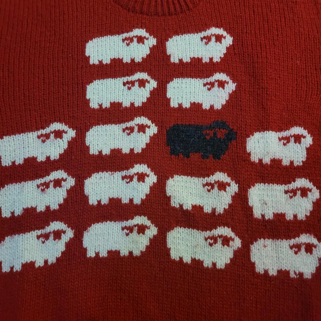 90's Vintage Glen Carron Unisex Crewneck Black Sheep Sweater
