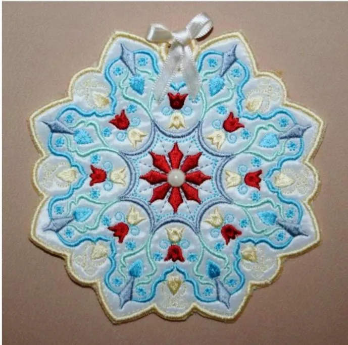 Antique Snowflake 03