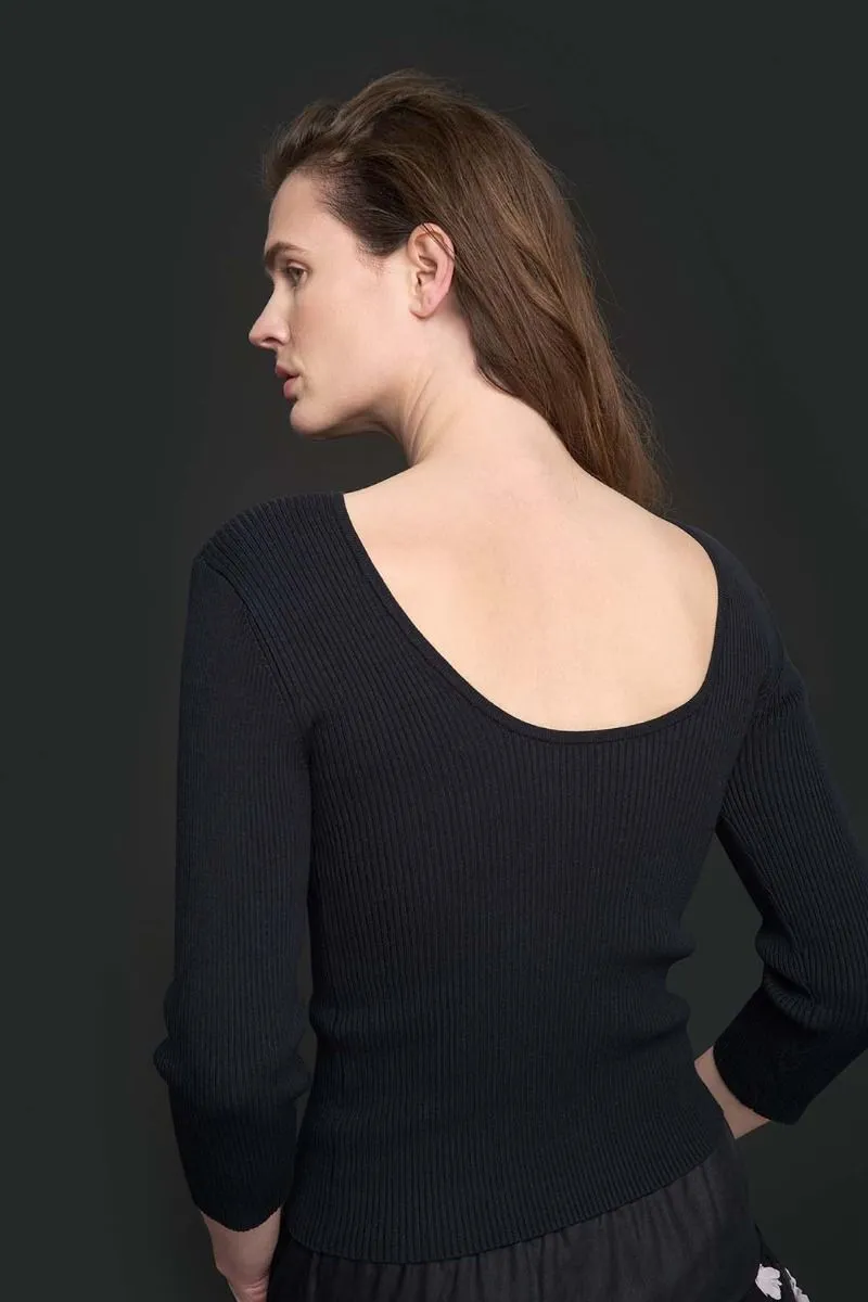 Bloom Blouse with 3/4 length sleeve in Black