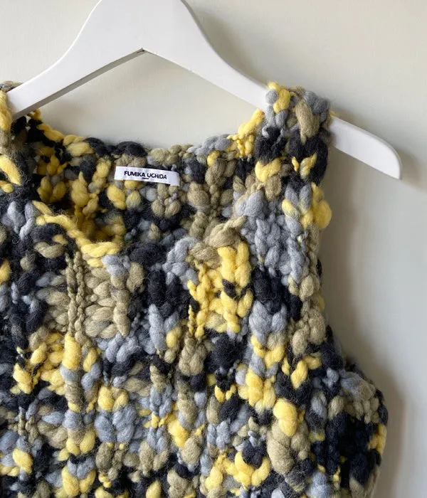 FUMIKA_UCHIDA/SPACE DYED HAND KNITTED VEST(GRY×BEIGE×YEL)