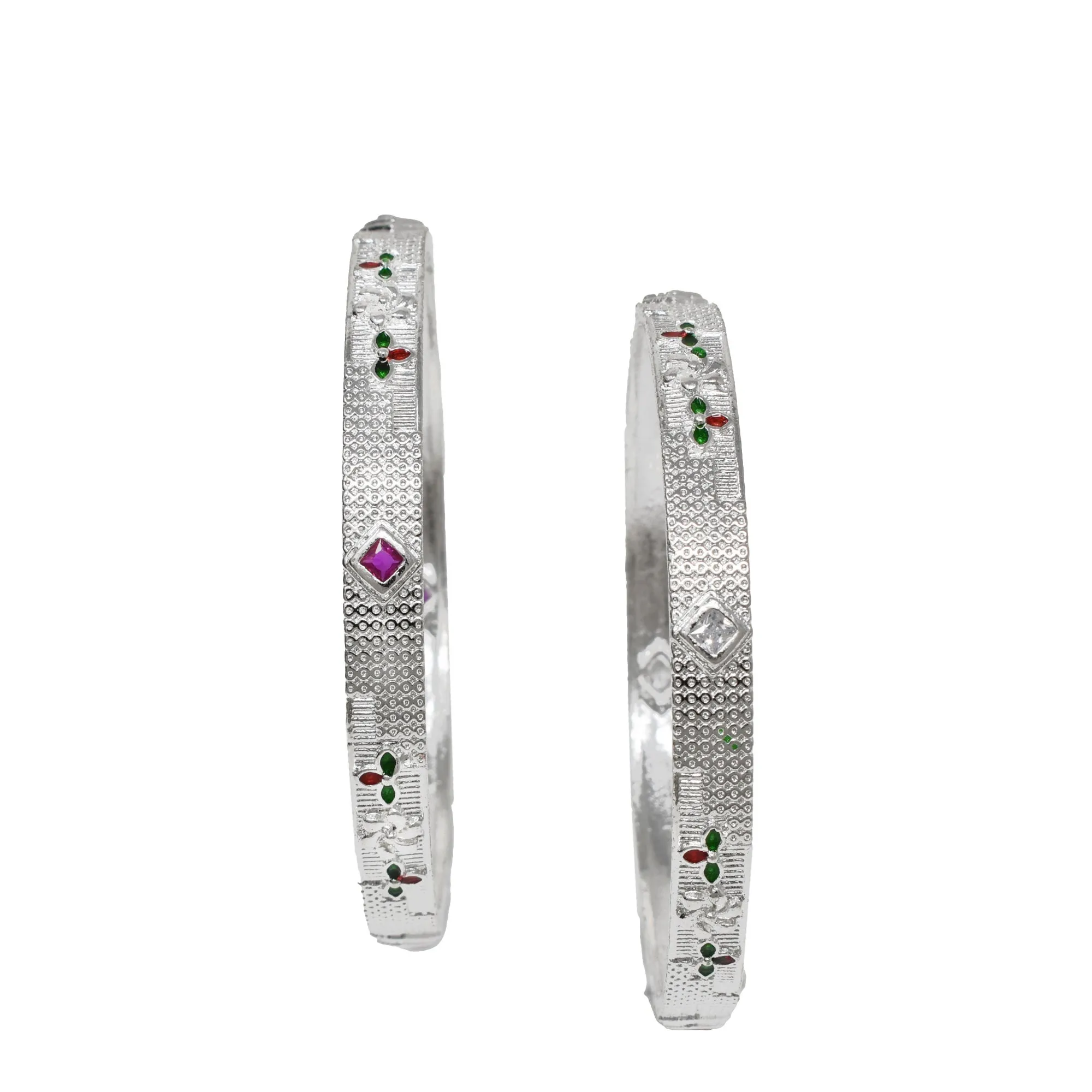 Gilded Fusion: Sparkling Wrist Cascade
