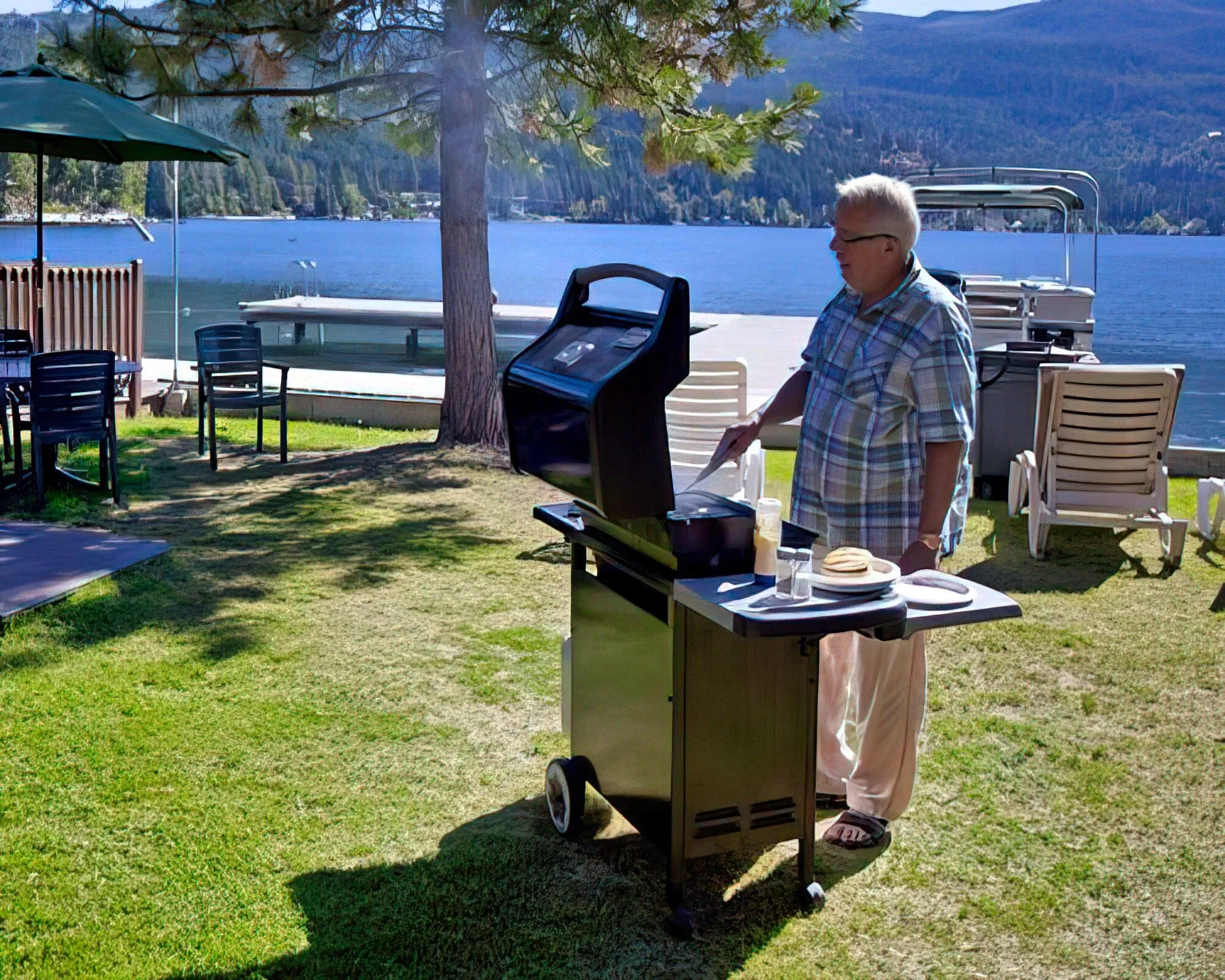 Glacier Village at Meadow Lake