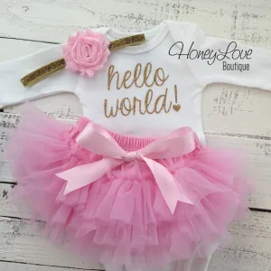 hello world! Outfit - Light Pink and Gold/Silver glitter