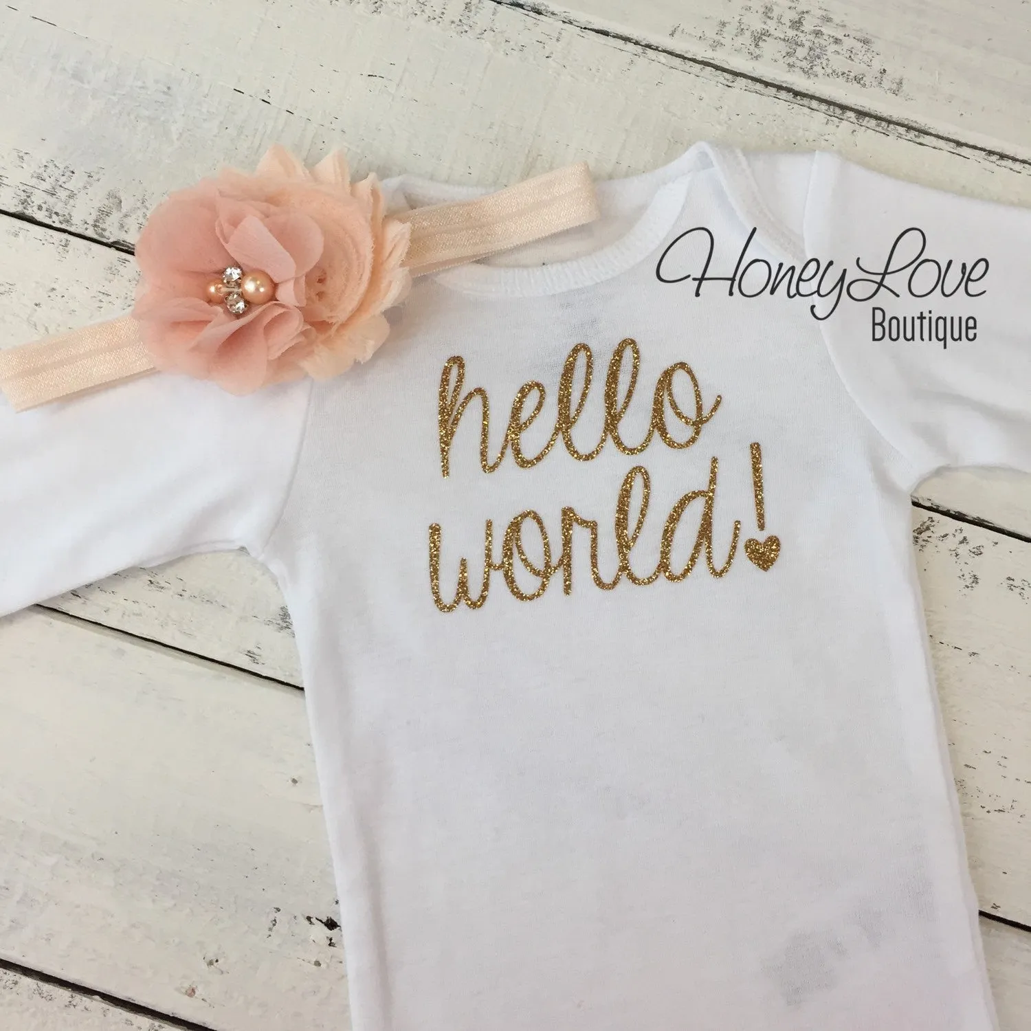hello world! Outfit - Peach and Gold