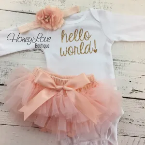 hello world! Outfit - Peach and Gold