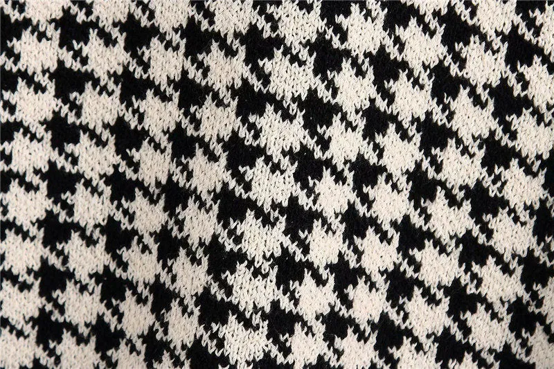 KPYTOMOA Women Oversized Houndstooth Sleeveless Vest Sweater Waistcoat Chic Tops