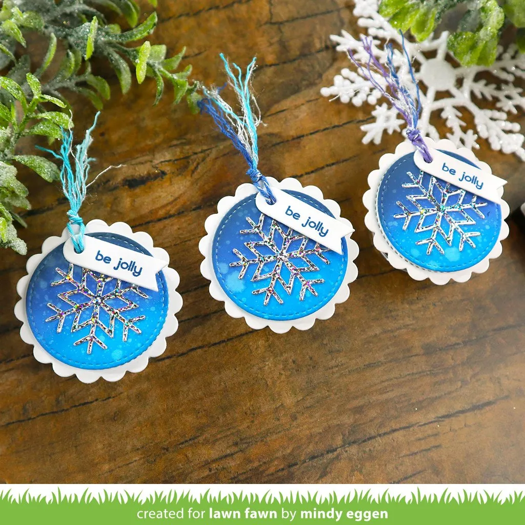 LAWN FAWN: Scalloped Circle Gift Tag | Lawn Cuts Die