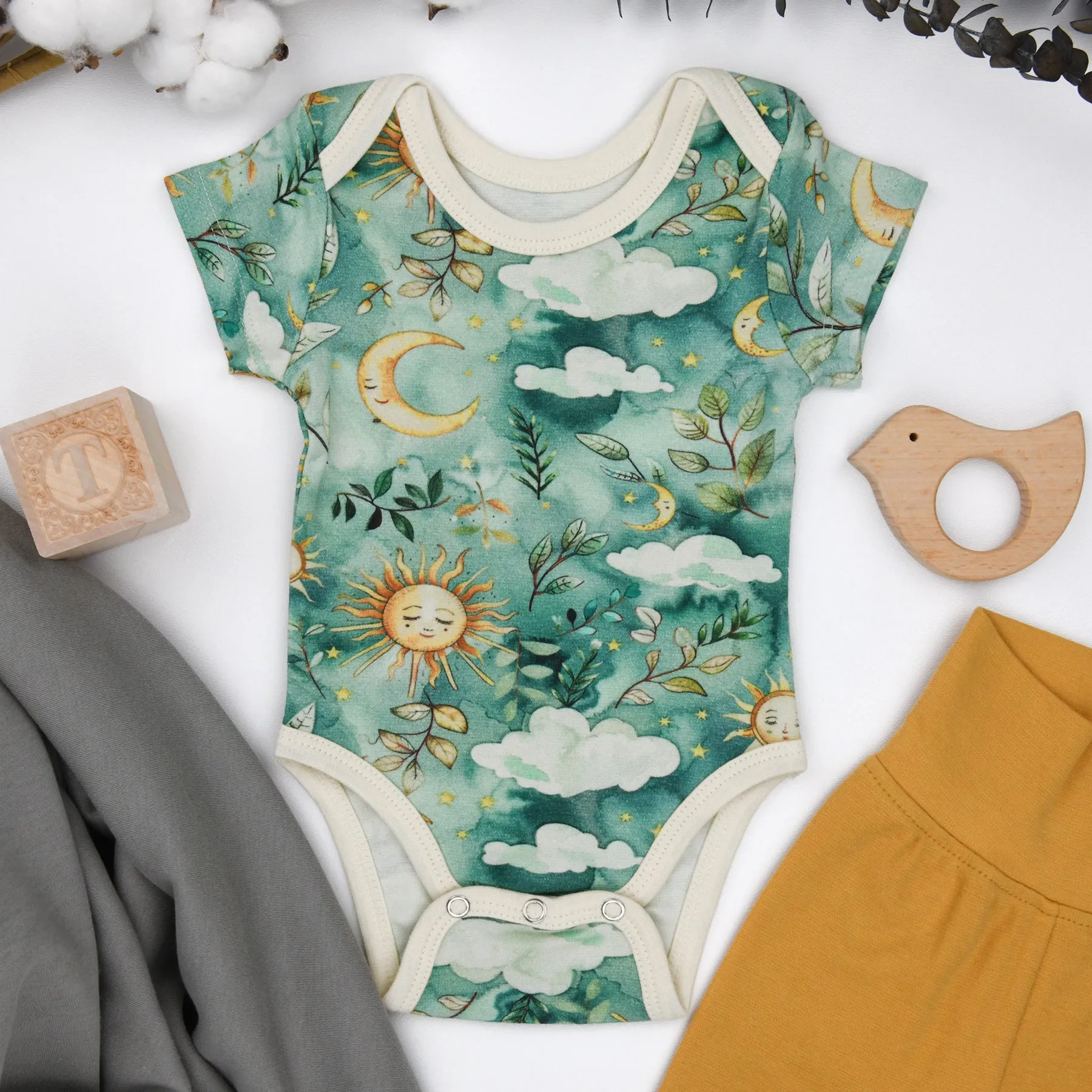 Organic Cotton Short Sleeve Baby Bodysuit, Indy