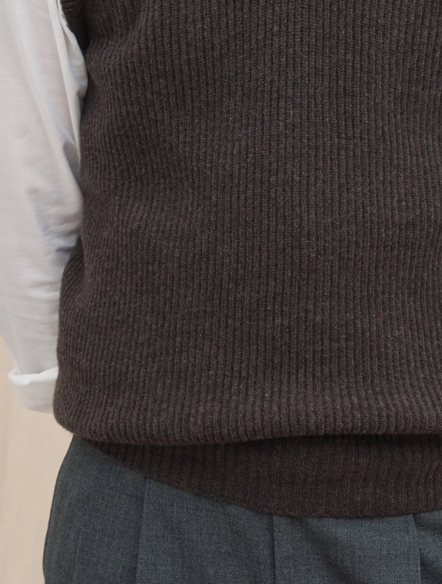 Rib Knitted Wool Sweater Vest Brown