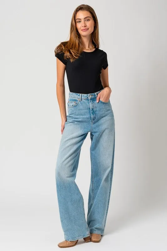 Round Neck Short Sleeve Bodysuit *Online Only*