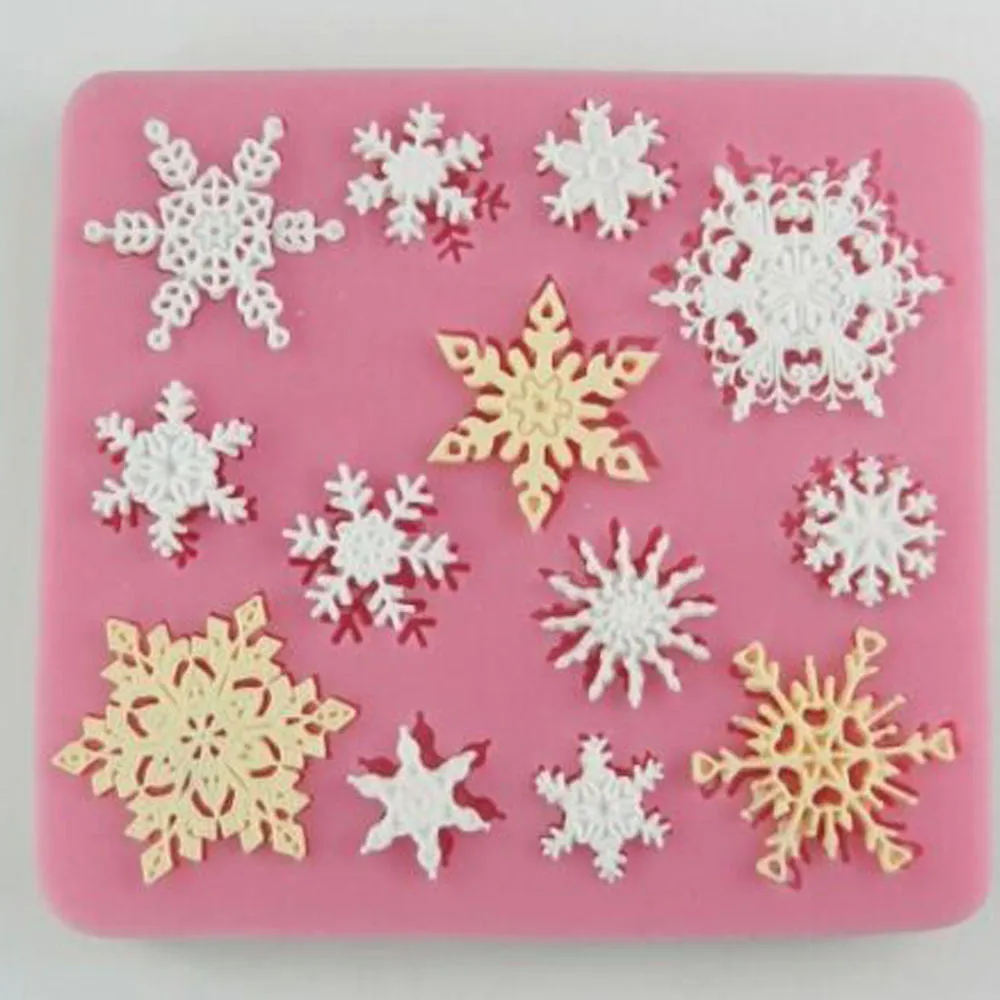Snowflake Lace Mat