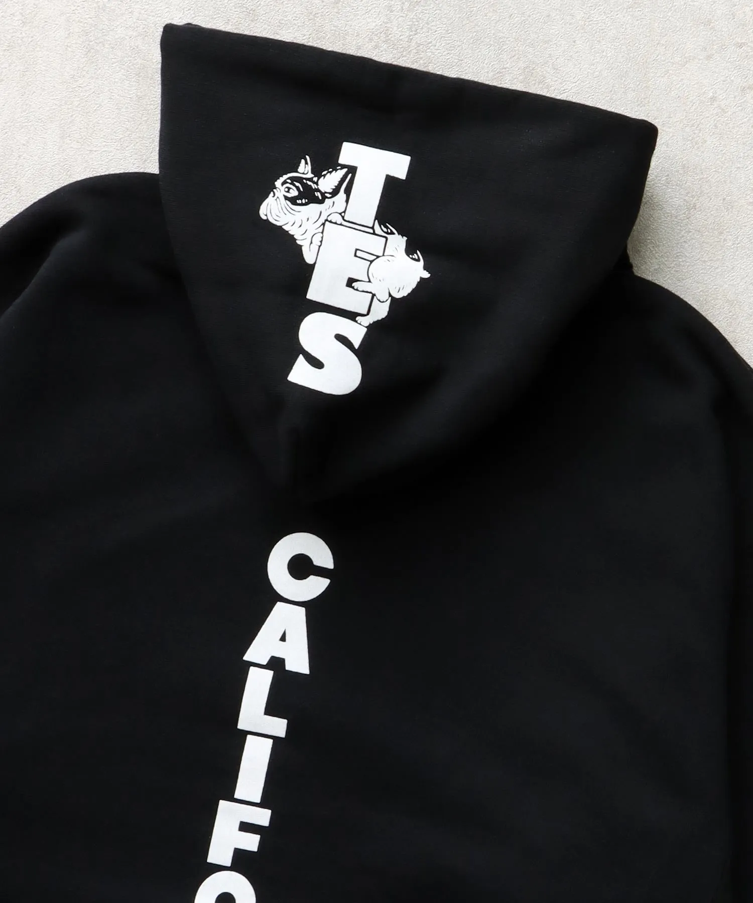 TES CAL FLOCK LOGO SWEAT PARKA / スウェットパーカー