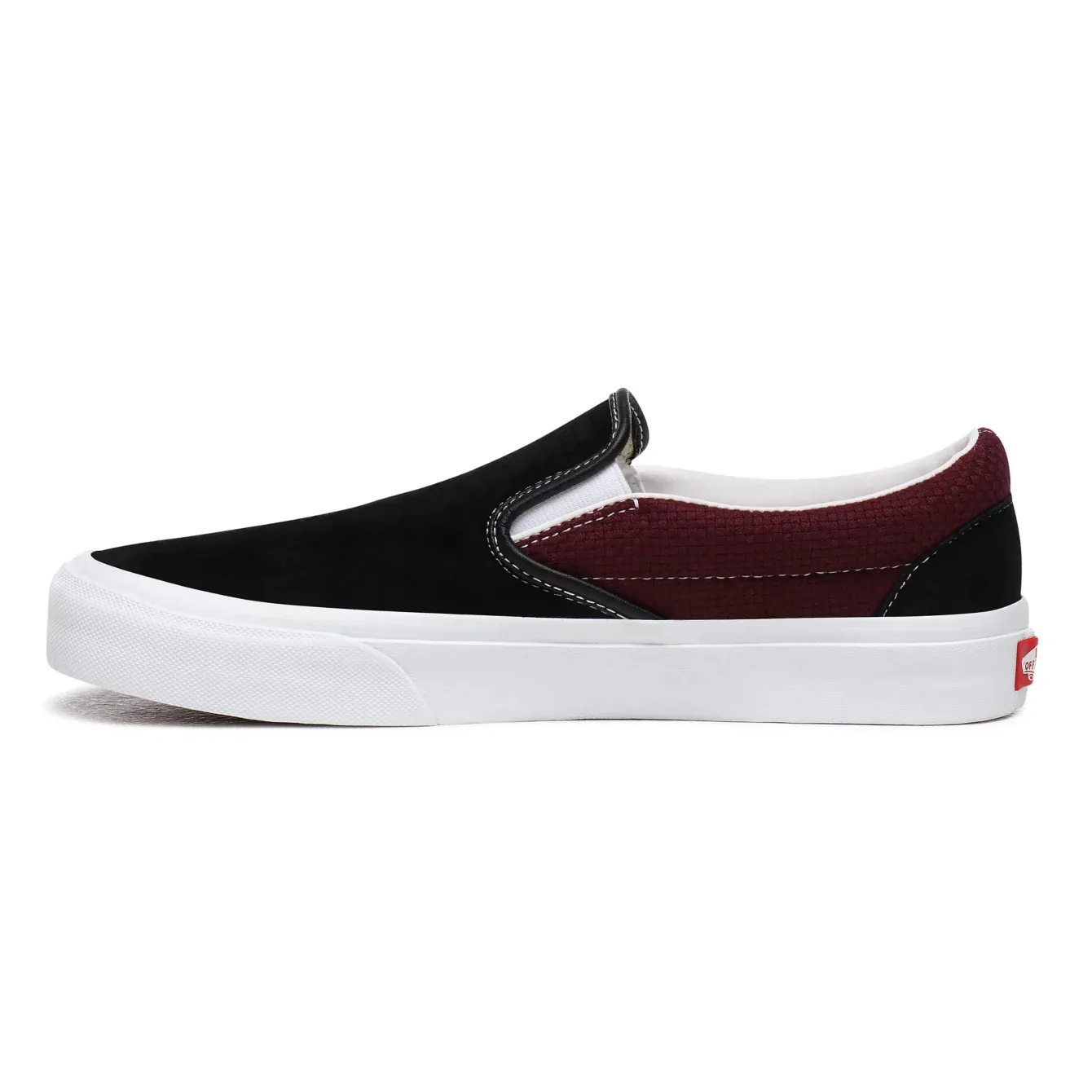 VANS CLASSIC SLIP ON - (P&C) BLACK/PORT ROYALE
