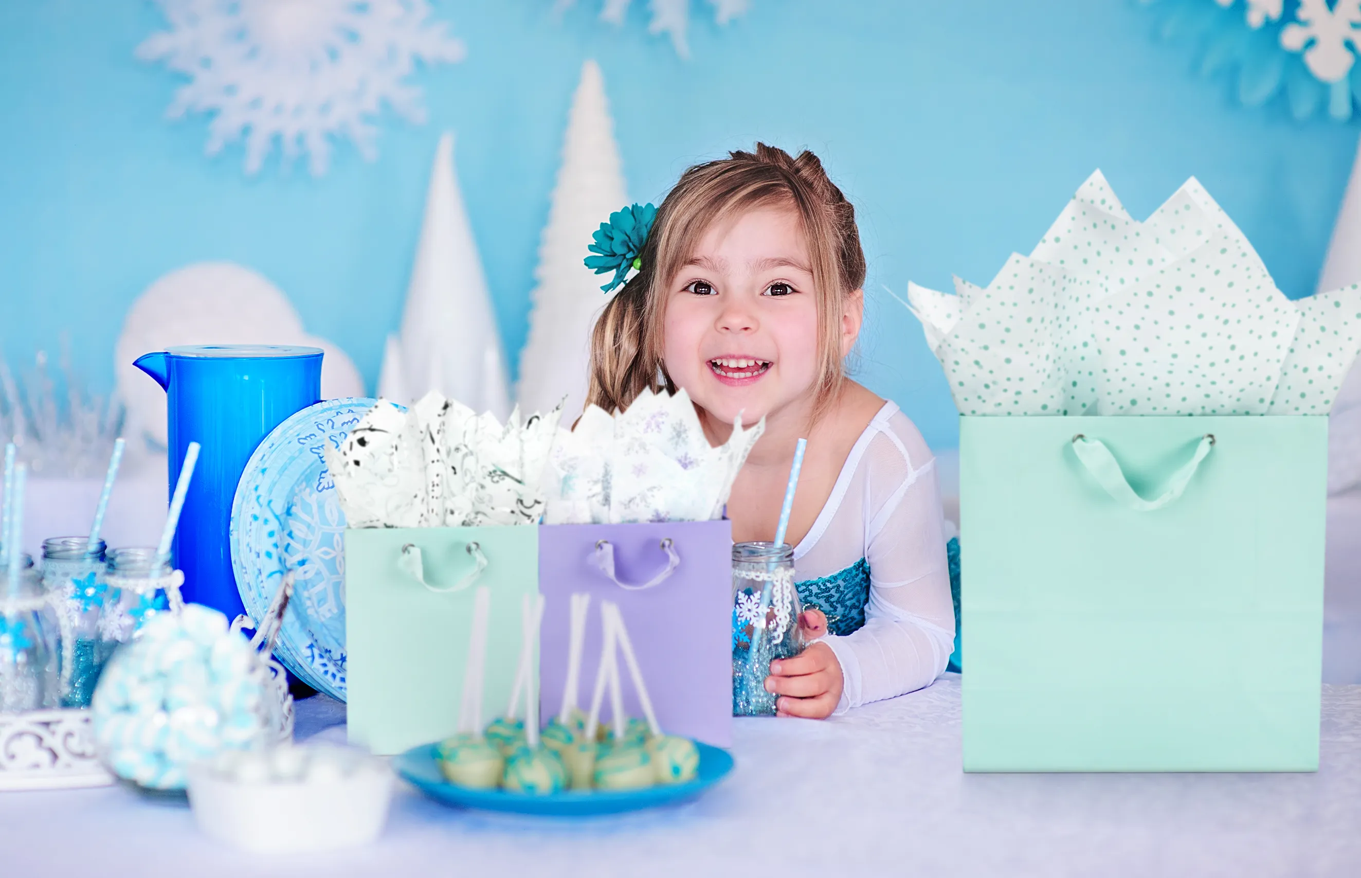 Winter Wonderland Printed Tissue Paper 45 sheets 20 x 20 inches