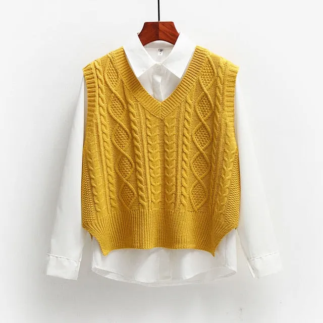 Women Solid Short Loose Sleeveless Knitted V-Neck Vest