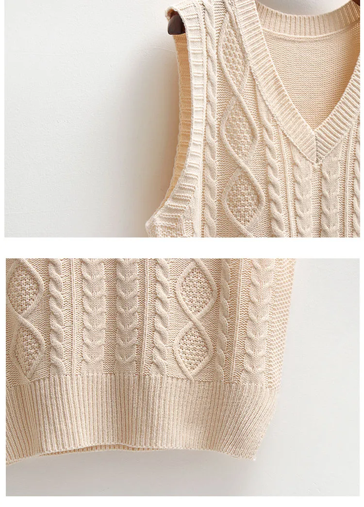 Women Solid Short Loose Sleeveless Knitted V-Neck Vest